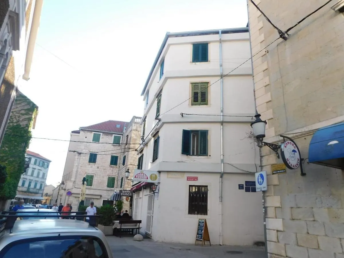 Shoofeet Apartment Split One Step Away From The Main Promenade Croatia