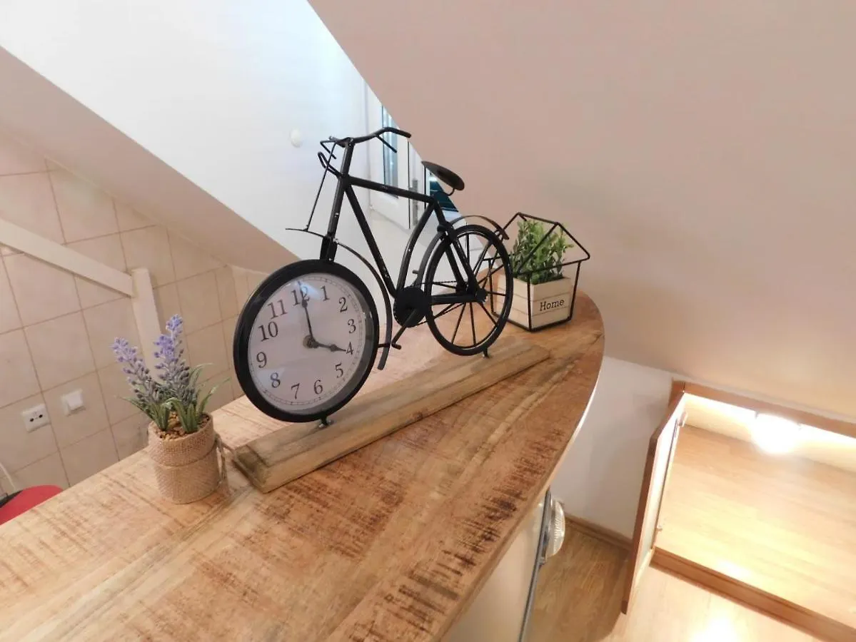 Shoofeet Apartment Split One Step Away From The Main Promenade Croatia